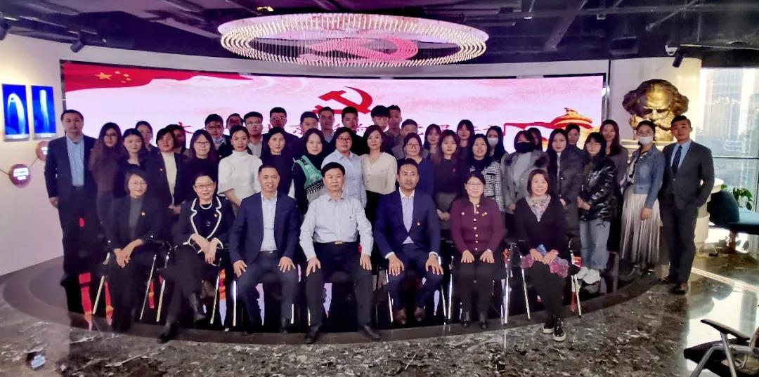 以黨建引領(lǐng)發(fā)展，為企業(yè)賦能增效8.jpg